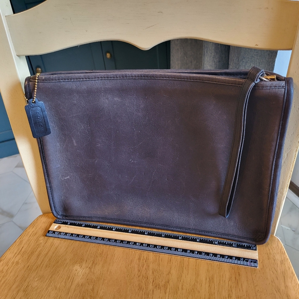 Vintage Coach Large Navy Slim Clutch 9555